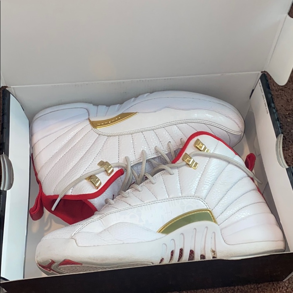 Air Jordan 12 Retro (GS)